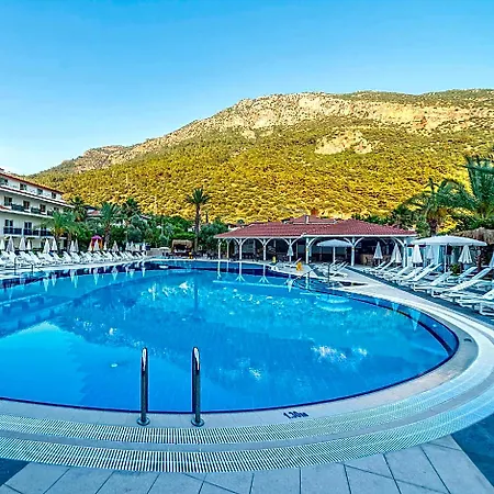 Otel Montebello 3*