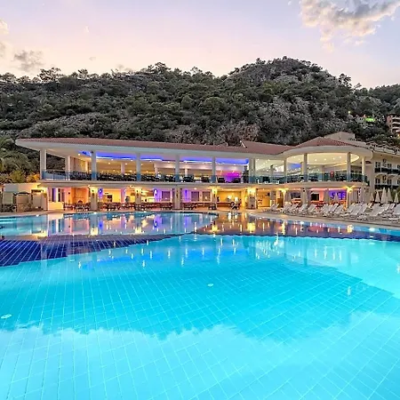 Montebello 3* Cedit