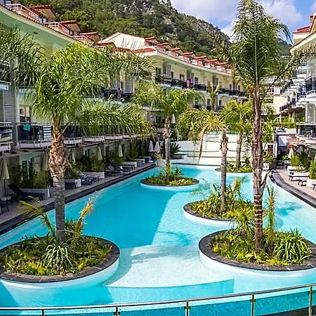 Otel Montebello 3*